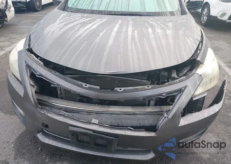 2015 Nissan Altima 2.5 S z USA, uszkodzony, nr VIN 1N4AL3AP4FC447663